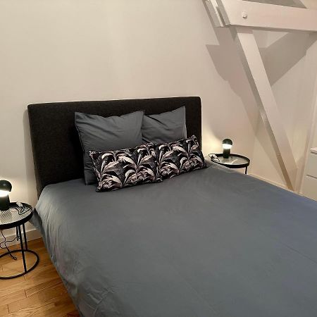 Bel Appartement Avec Parking Au Coeur De Reims Exterior foto